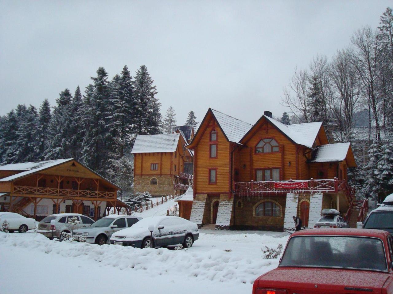 Норіс Hotel Migovo Bagian luar foto