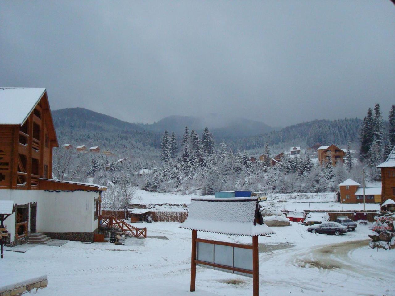 Норіс Hotel Migovo Bagian luar foto