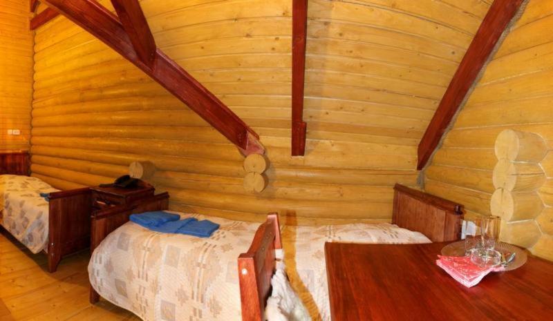 Норіс Hotel Migovo Bagian luar foto