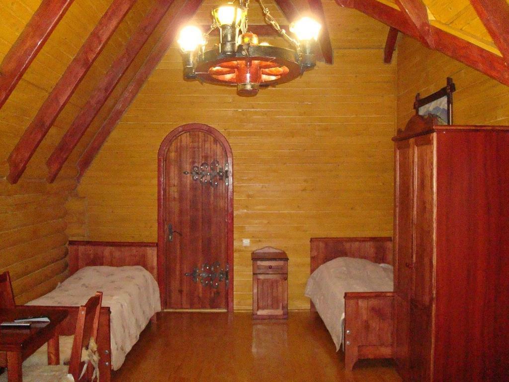 Норіс Hotel Migovo Bagian luar foto
