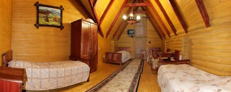 Норіс Hotel Migovo Bagian luar foto