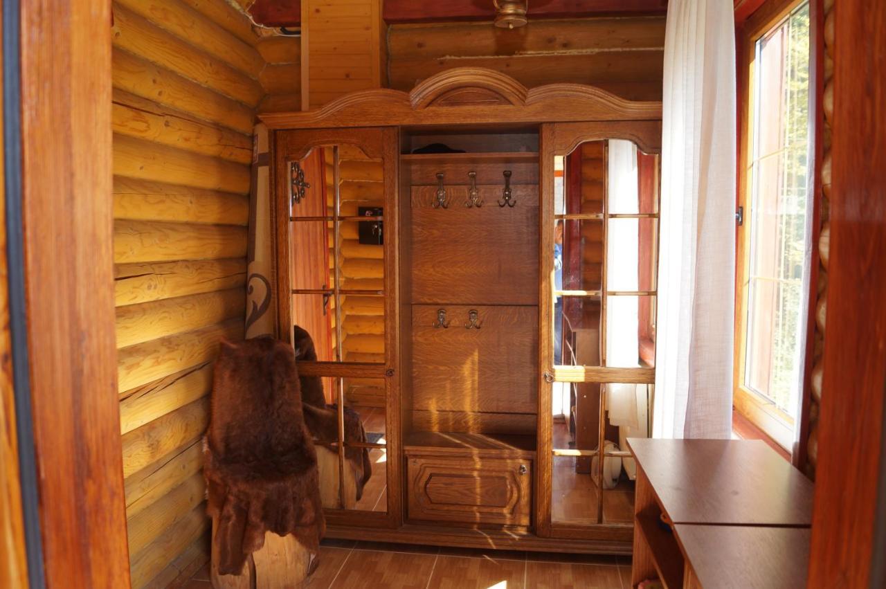 Норіс Hotel Migovo Bagian luar foto