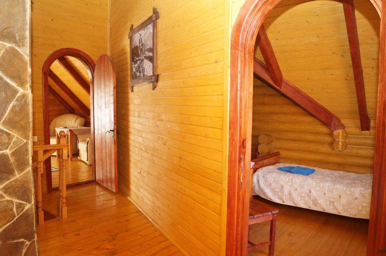 Норіс Hotel Migovo Bagian luar foto