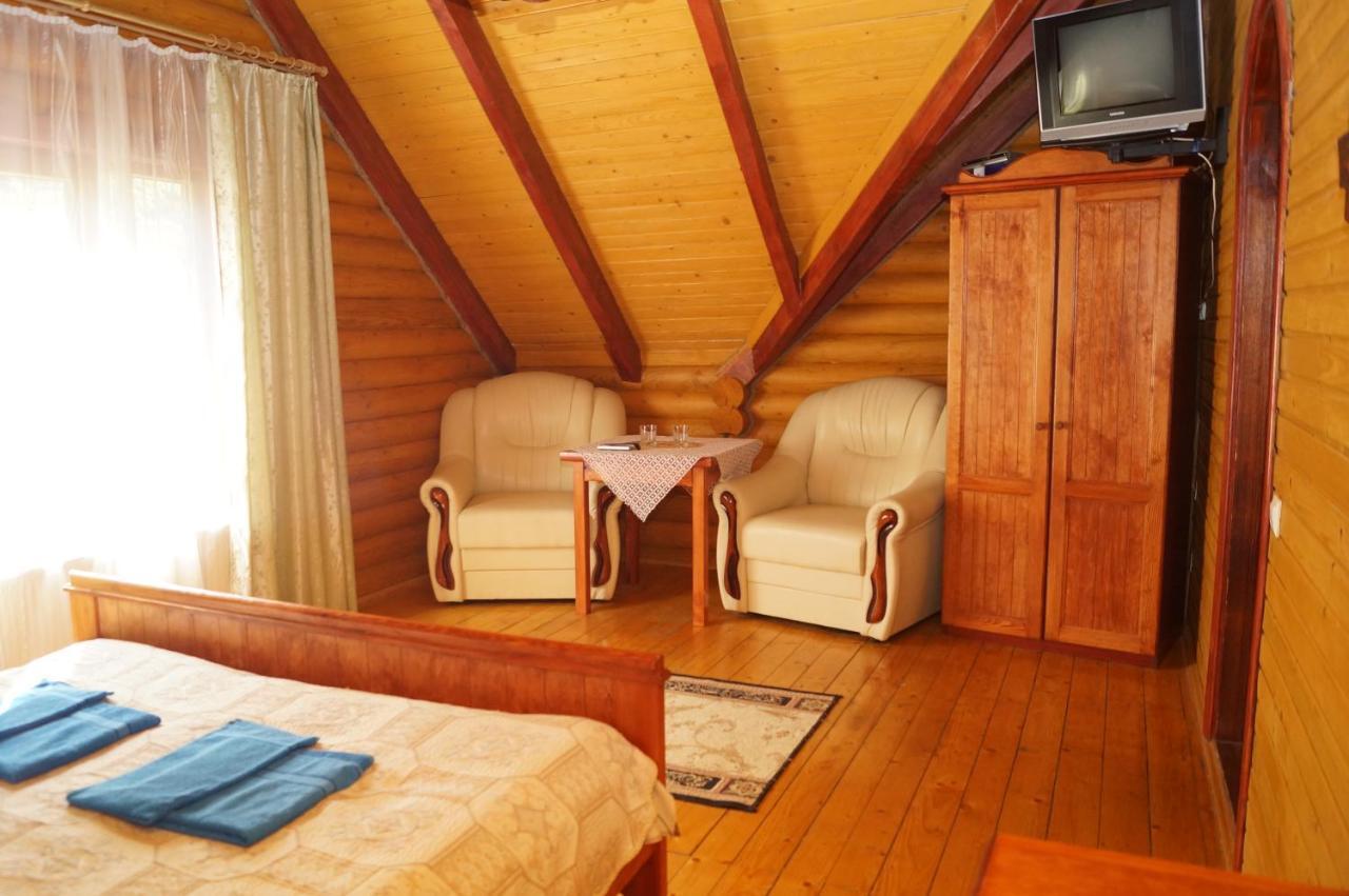 Норіс Hotel Migovo Bagian luar foto