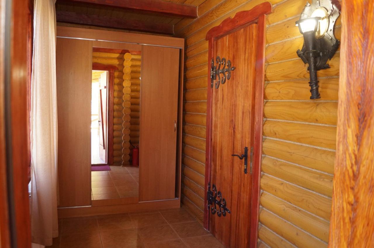 Норіс Hotel Migovo Bagian luar foto